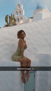 Rachel Cook feet photo thumbnail