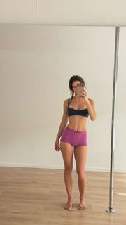 Rachel Cook feet photo thumbnail