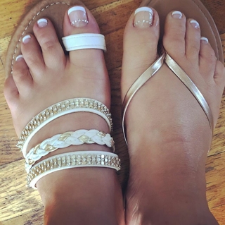 Rachel Dolezal feet photo 12