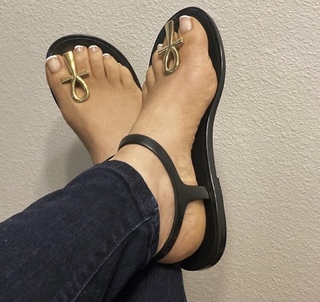 Rachel Dolezal feet photo 3