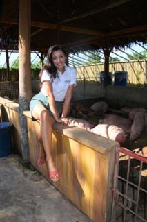 Rachel Grant feet photo 19