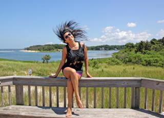Rachel Grant feet photo 8