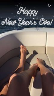 Rachel Hilbert feet photo 20