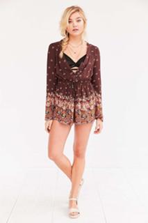 Rachel Hilbert feet photo 11