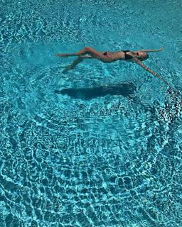 Rachel Hilbert feet photo 18
