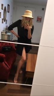 Rachel Hilbert feet photo 12