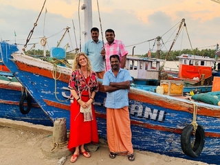 Rachel Hunter feet photo thumbnail