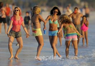 Rachel Korine feet photo 20