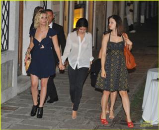 Rachel Korine feet photo 11