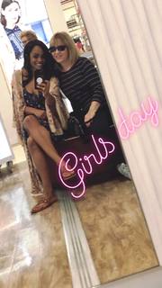 Rachel Lindsay feet photo 19