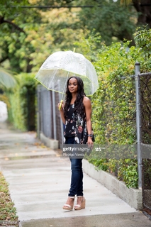 Rachel Lindsay feet photo 12