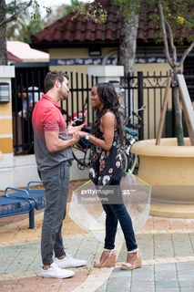 Rachel Lindsay feet photo 10