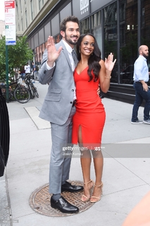 Rachel Lindsay feet photo 13