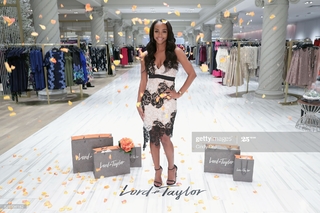 Rachel Lindsay feet photo 5