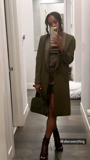 Rachel Lindsay feet photo 13