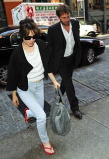 Rachel McAdams feet photo thumbnail