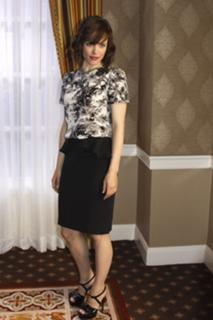 Rachel McAdams feet photo thumbnail