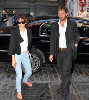 Rachel McAdams feet photo thumbnail