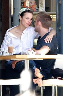 Rachel McAdams feet photo thumbnail
