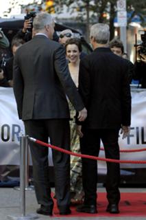 Rachel McAdams feet photo thumbnail