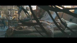 Rachel McAdams feet photo thumbnail