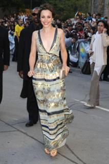 Rachel McAdams feet photo thumbnail