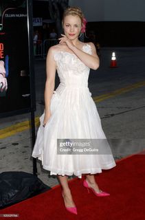 Rachel McAdams feet photo 10