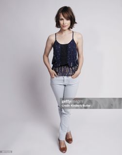 Rachel McAdams feet photo 9