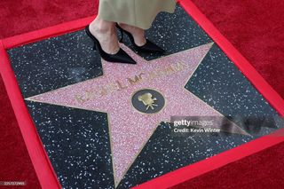 Rachel McAdams feet photo 14