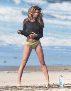 Rachel McCord feet photo 15