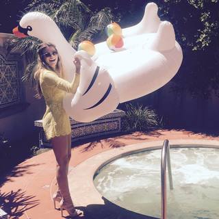 Rachel McCord feet photo 9