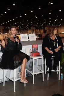 Rachel McCord feet photo 8