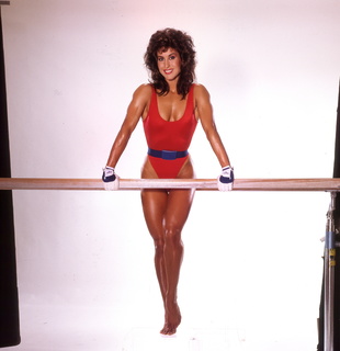 Rachel McLish feet photo 7