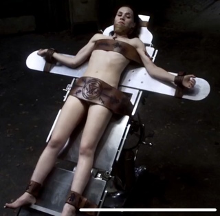 Rachel Miner feet photo 1