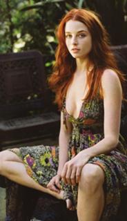 Rachel Nichols feet photo thumbnail