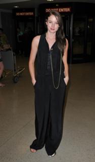 Rachel Nichols feet photo thumbnail