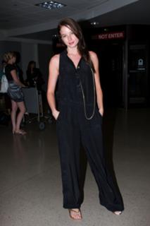 Rachel Nichols feet photo thumbnail