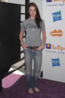 Rachel Nichols feet photo thumbnail