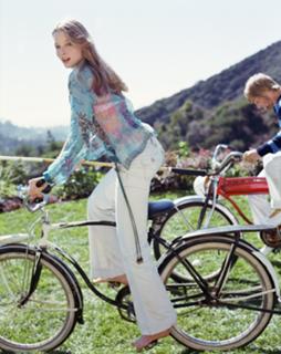 Rachel Nichols feet photo thumbnail