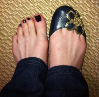 Rachel Nichols feet photo thumbnail