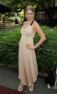 Rachel Nichols feet photo thumbnail