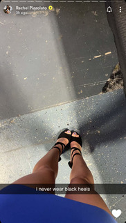 Rachel Pizzolato feet photo thumbnail