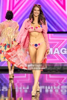 Rachel Pizzolato feet photo thumbnail