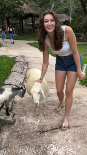 Rachel Pizzolato feet photo thumbnail