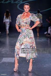 Rachel Pizzolato feet photo thumbnail