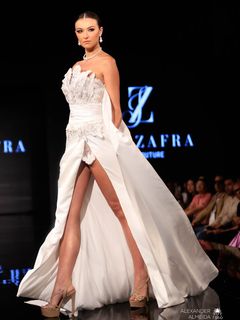 Rachel Pizzolato feet photo thumbnail