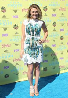 Rachel Platten feet photo 3