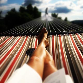 Rachel Platten feet photo 10