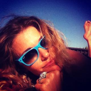 Rachel Platten feet photo 9