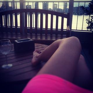 Rachel Platten feet photo 7
